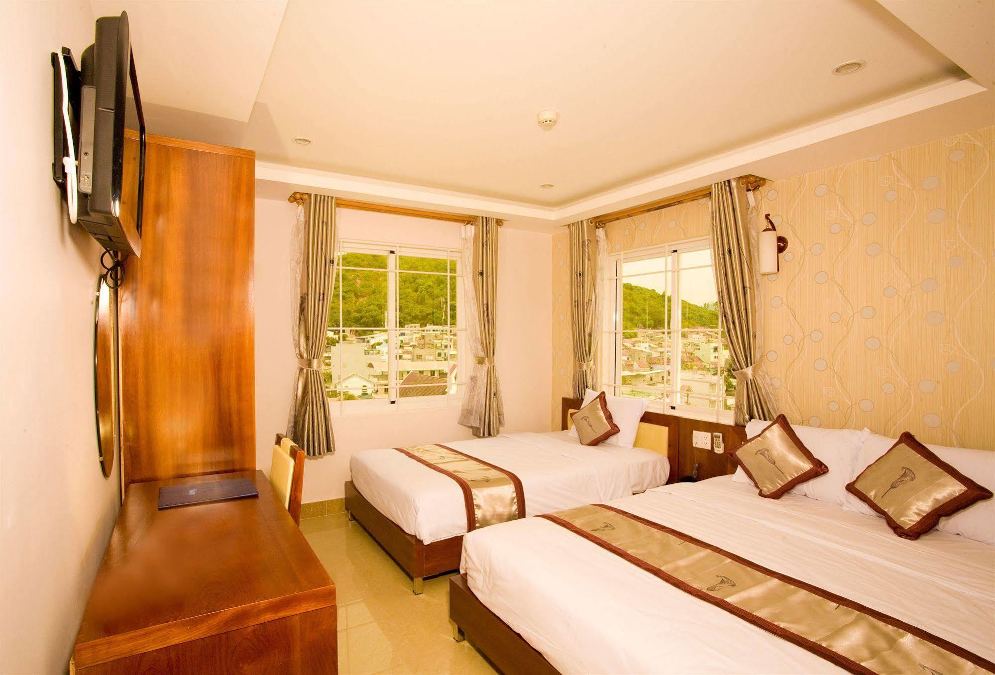 Ngoc Hong Hotel Nha Trang Esterno foto